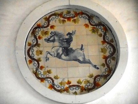 Airs above the ground